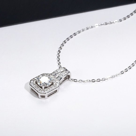 Certified 1ct. t.w. Moissanite Diamond Square Halo Pendant Necklace NEW - Picture 10 of 15